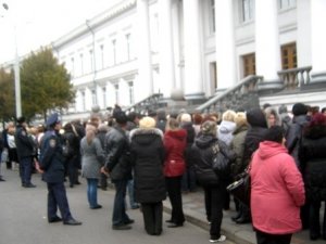 Фото: Мітинг підприємців біля Полтавської міської ради: подробиці