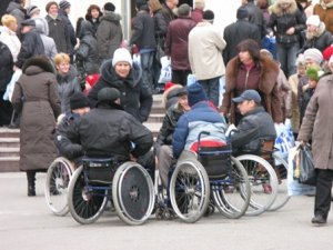 Фото: Від подарунка полтавського мера у інваліда-візочника заболіло серце