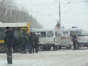 Фото: У Полтаві четверо пасажирів маршрутки постраждали в ДТП: подробиці