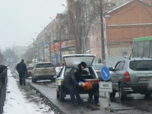 У Полтаві на Жовтневій зіткнулось чотири автомобіля