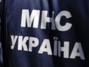 У Полтаві рятувальникам довелося бути альпіністами, аби визволити людину з квартири