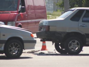 Фото: ДТП у Полтаві: зіткнулося 3 автомобілі