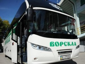 Фото: Футболістам полтавської «Ворскли» купили новий автобус