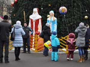 Фото: 1 січня у Полтаві: спорт, відлига і закриті обмінники (+фото)