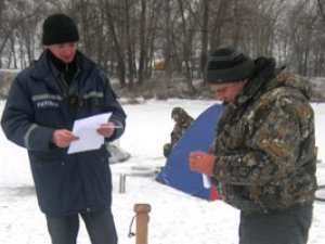 Фото: Полтавських рибалок попереджають про небезпеку на воді