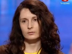 Фото: Вчителька з Полтави заспівала на шоу «виховну» пісню й назвала публіку п’яною (відео)