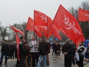 Полтавська міліція: бійки на мітингу з нагоди Дня Перемоги не було