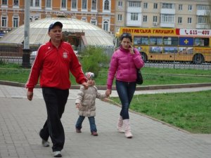 Фото: Весна у Полтаві: мотоциклісти під дощ дивували перехожих (фото)