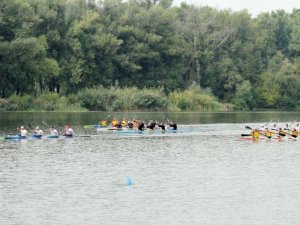 Чемпіонат України з веслування на байдарках і каное стартував у Полтаві