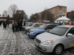 Фото: Безпека на дорозі: правила керування та устаткування автомобіля взимку