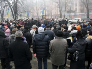 Фото: Полтавський Євромайдан: полтавців агітують взяти участь в акціях непокори