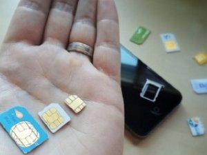 Фото: Українців хочуть примусити купувати SIM-картки лише за паспортами