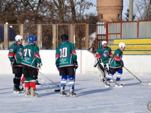 Фото: У Гребінці стартував чемпіонат Полтавщини з хокею (фото)