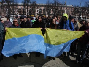 Фоторепортаж з малолюдного Недільного віче