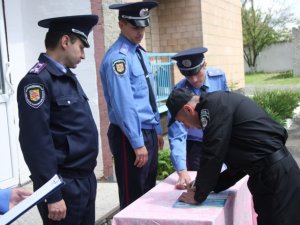 Фото: Бійці новостворених полтавських міліцейських підрозділів дали присягу (фото)