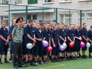 У Кременчуцькій колонії грали в футбол за підтримки «Правого сектору»