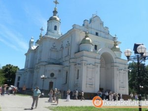 Фото: Православні християни відзначають День святої трійці