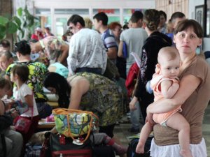 Фото: Вимушеним переселенцям на Полтавщині виплатять допомогу за лютий березень