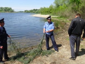 Фото: На Полтавщині затримали браконьєрів, які виловили 20 кг риби