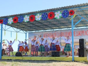 Традиційні розваги на Шар-Горі, або Як на Полтавщині козацькі традиції зберігають