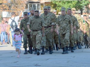 У Полтаву повернулися демобілізовані "ангели" – учасники АТО (ФОТО)