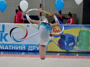 У Полтаві провели турнір з художньої гімнастики «Сніжна королева» (ФОТО)