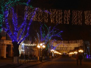 Новорічні вогні Полтави (ФОТО)